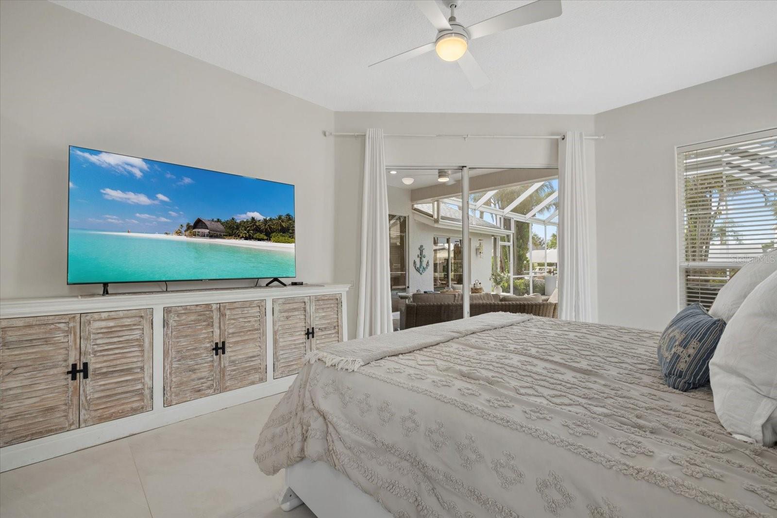 Image 23 of 47 For 4611 Shark Drive