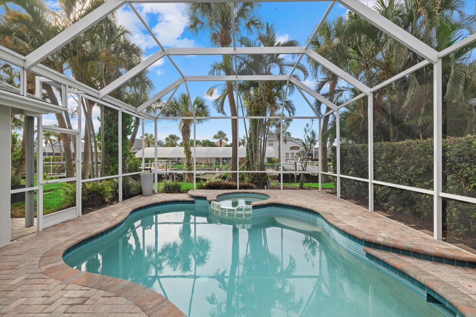 Image 36 of 47 For 4611 Shark Drive