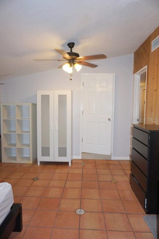 Image 17 of 30 For 1157 41st Street