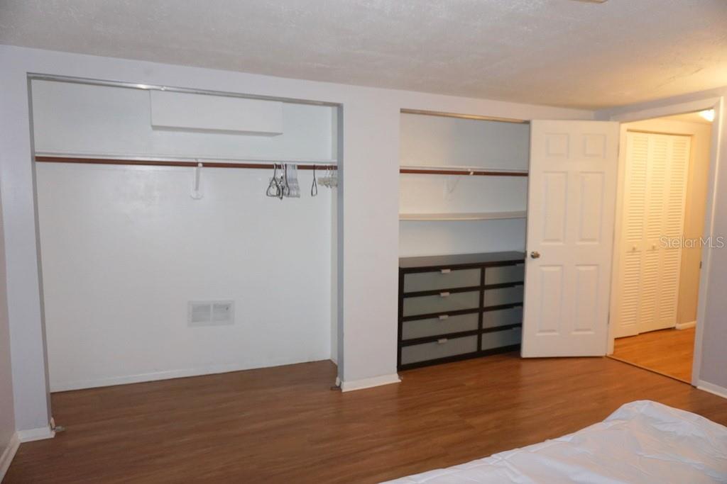 Image 21 of 30 For 1157 41st Street