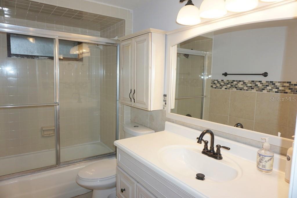 Image 23 of 30 For 1157 41st Street
