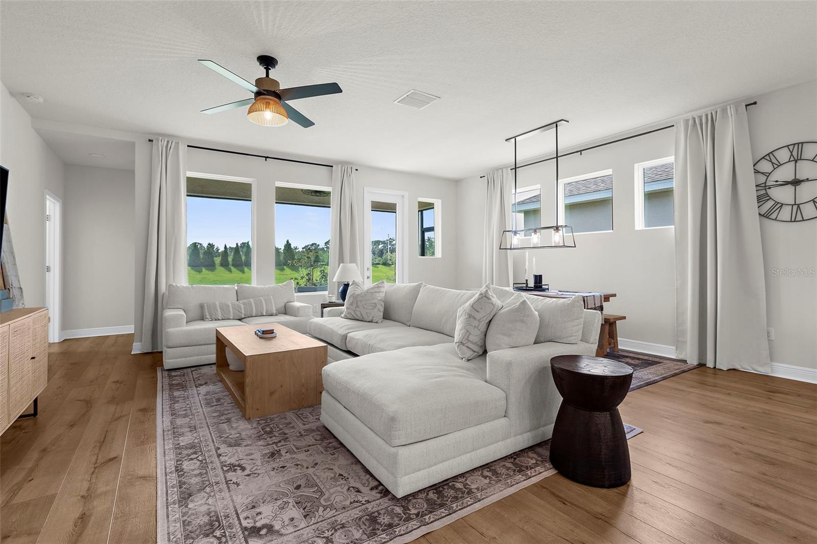 Image 4 of 43 For 8107 Trimbelle Terrace