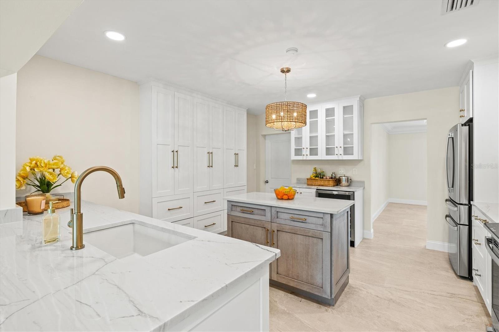 Image 23 of 100 For 5012 Higel Avenue