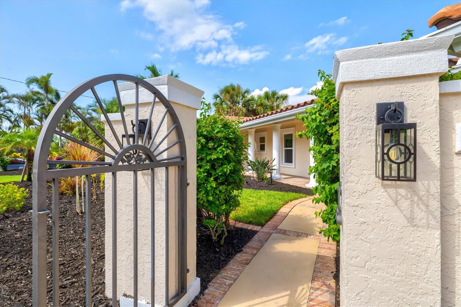 Image 4 of 100 For 5012 Higel Avenue