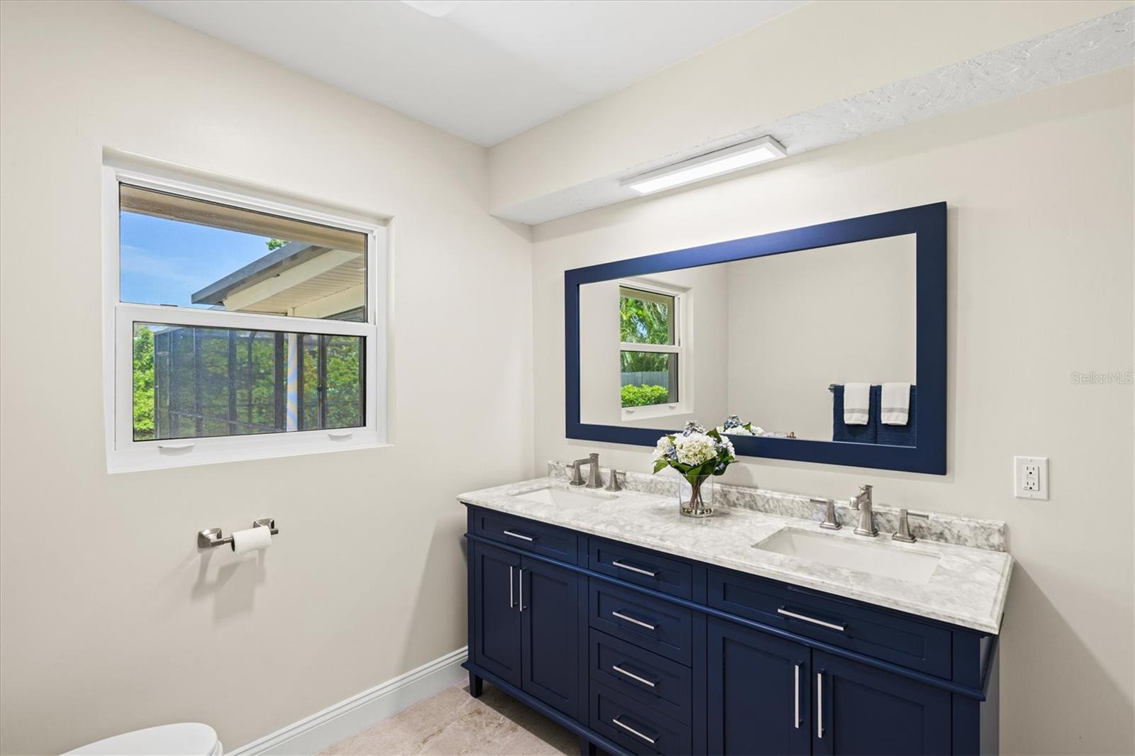 Image 41 of 100 For 5012 Higel Avenue