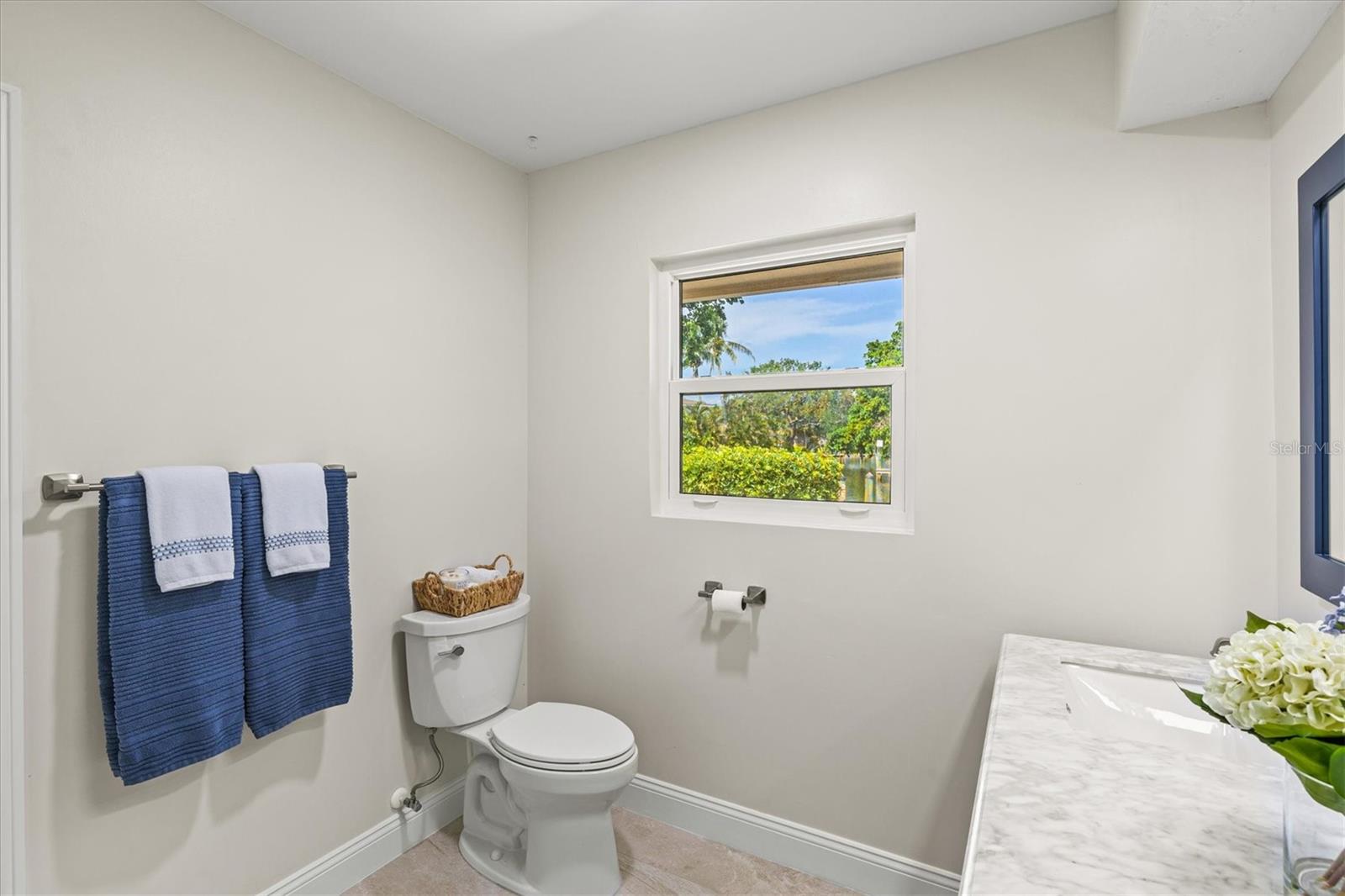 Image 42 of 100 For 5012 Higel Avenue