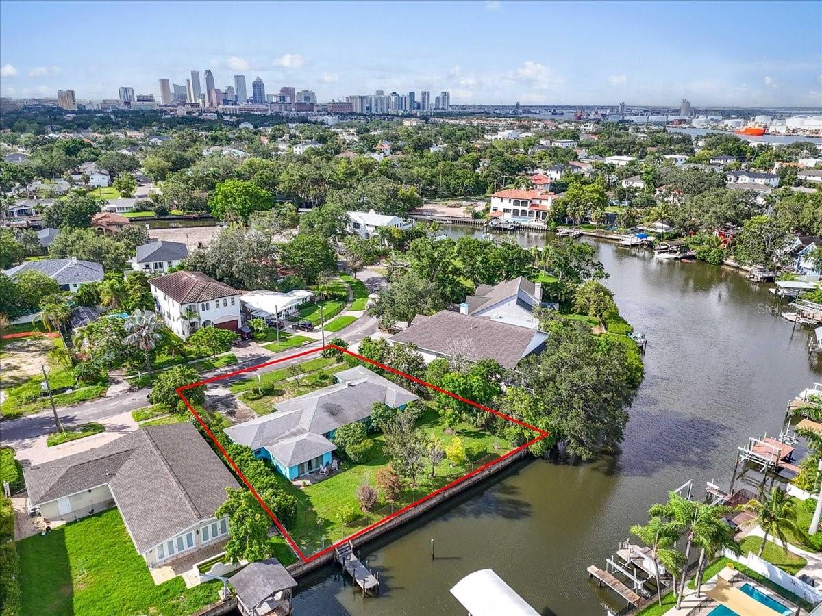 Details for 545 Suwanee Circle, TAMPA, FL 33606