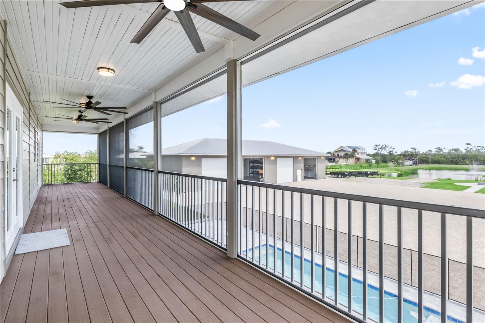 Image 18 of 65 For 24490 Yacht Club Boulevard