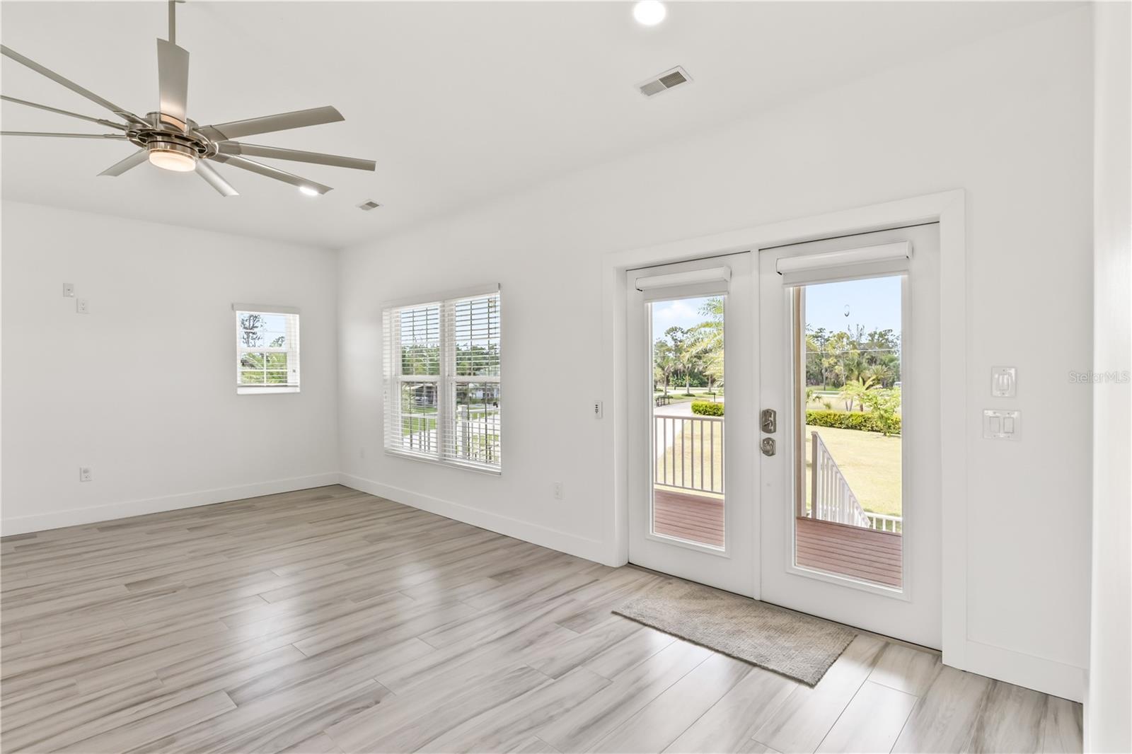 Image 25 of 65 For 24490 Yacht Club Boulevard