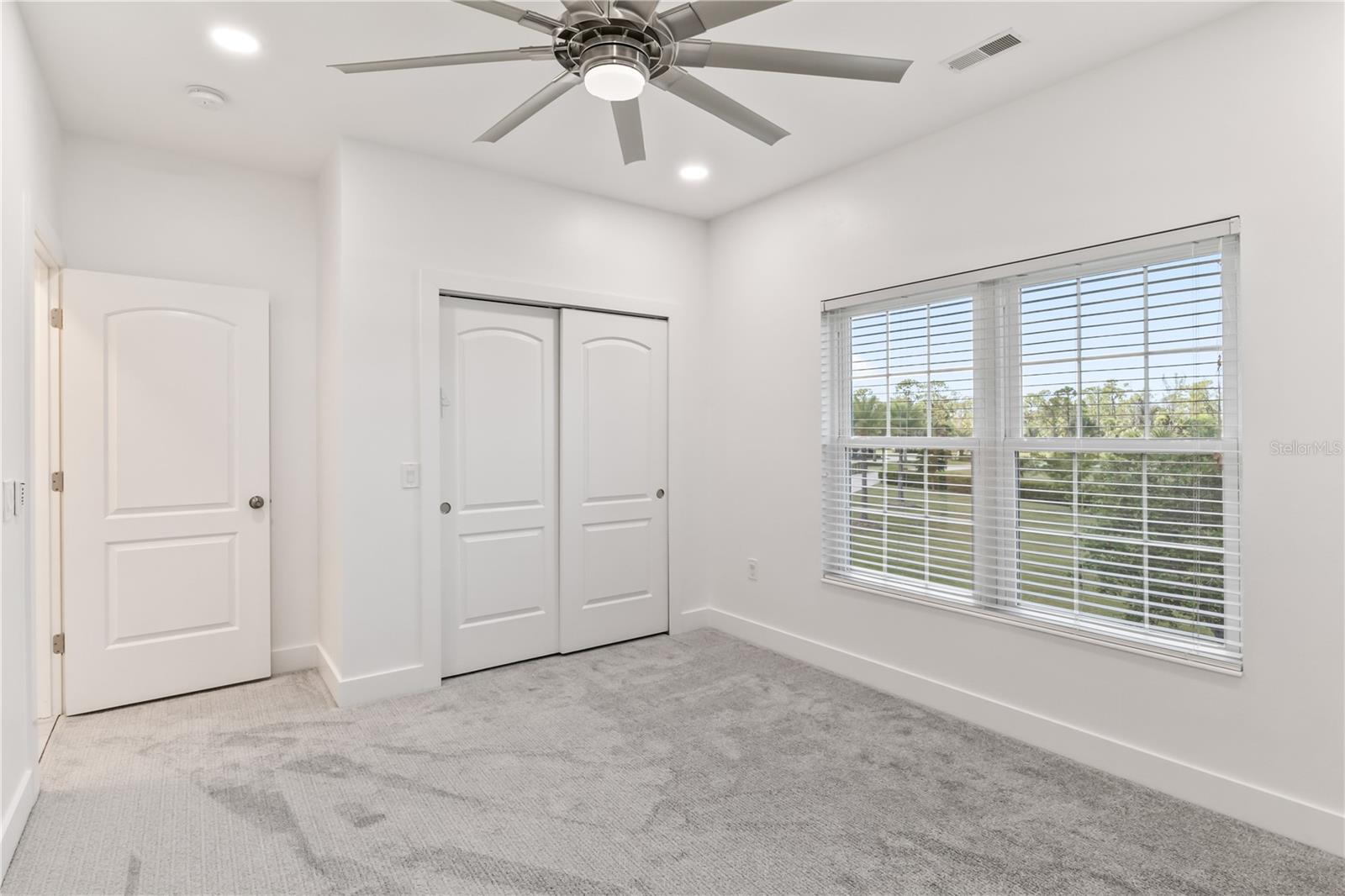 Image 32 of 65 For 24490 Yacht Club Boulevard