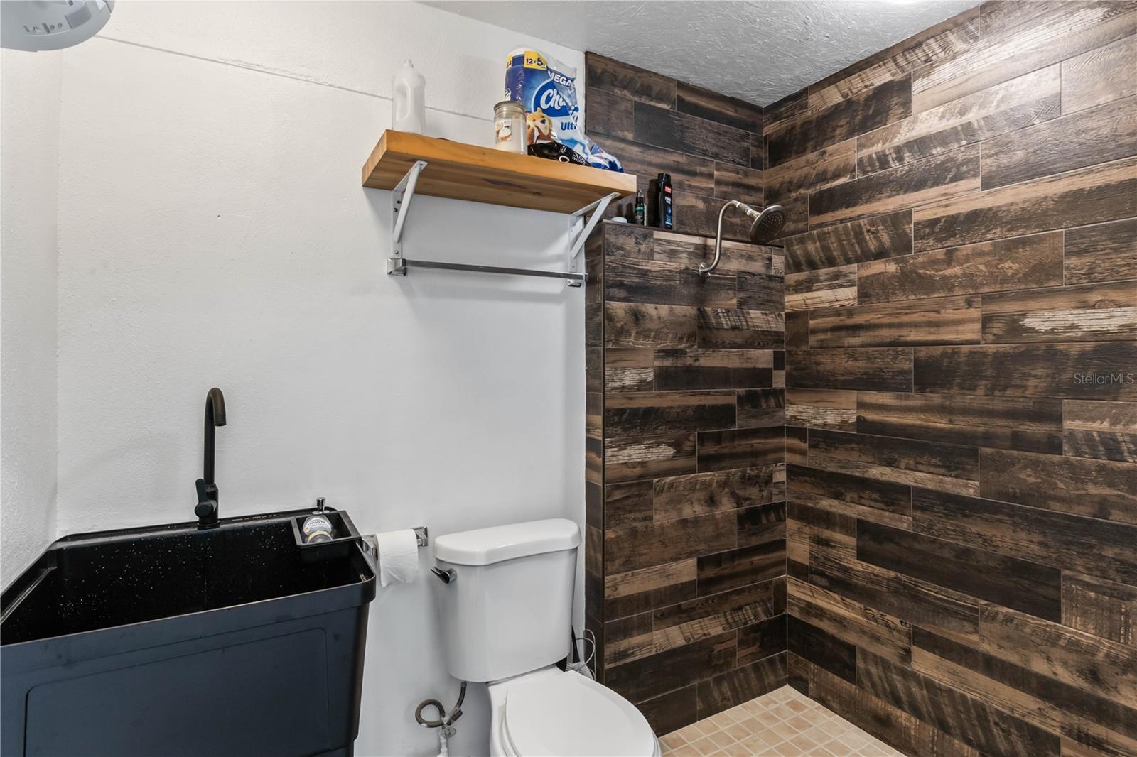 Image 47 of 65 For 24490 Yacht Club Boulevard