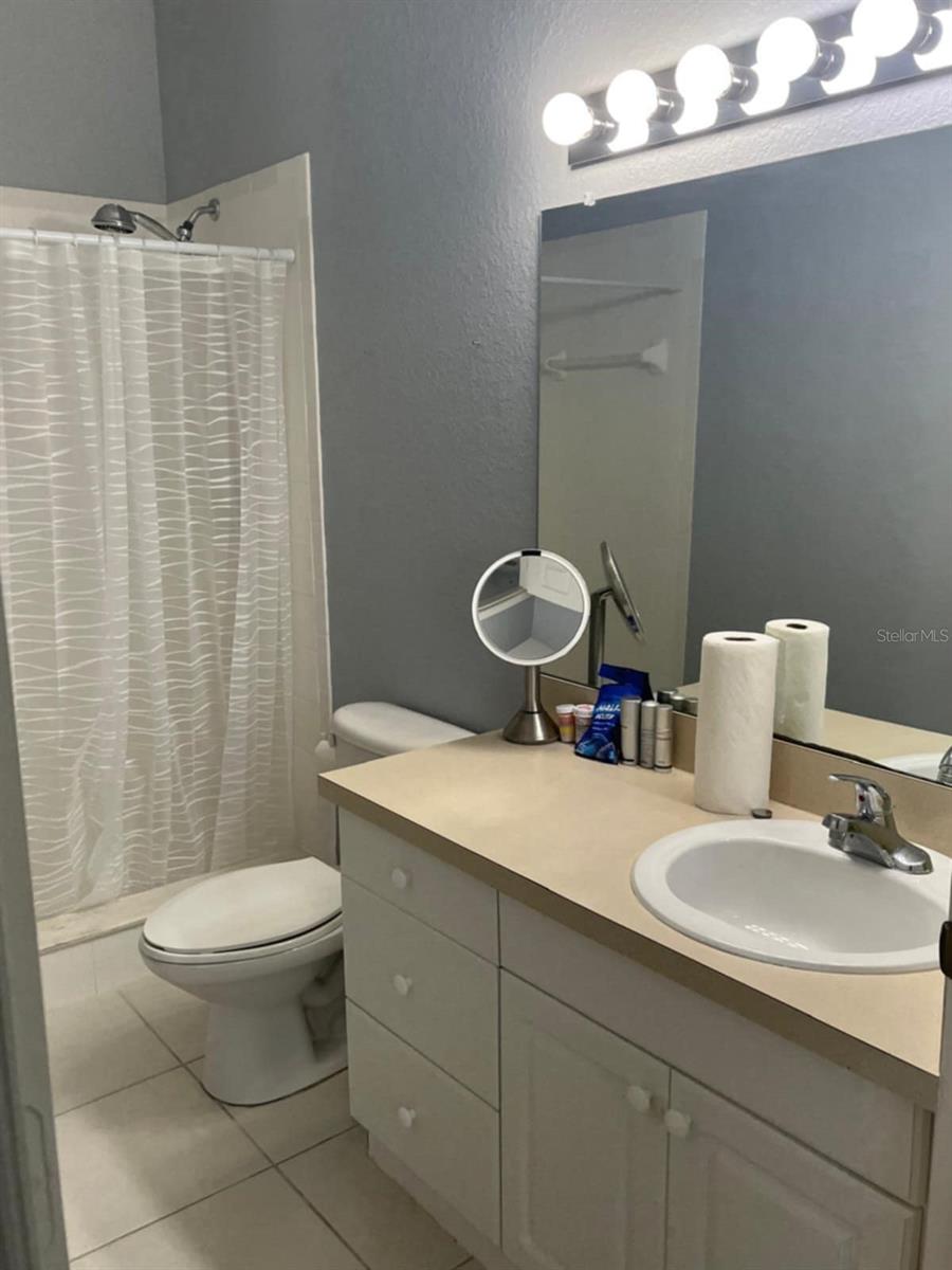 Image 10 of 20 For 3962 Mediterranea Circle 423