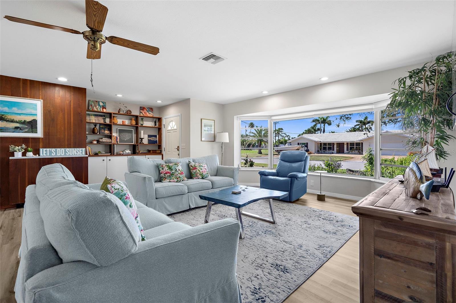 Image 11 of 42 For 600 Alhambra Road