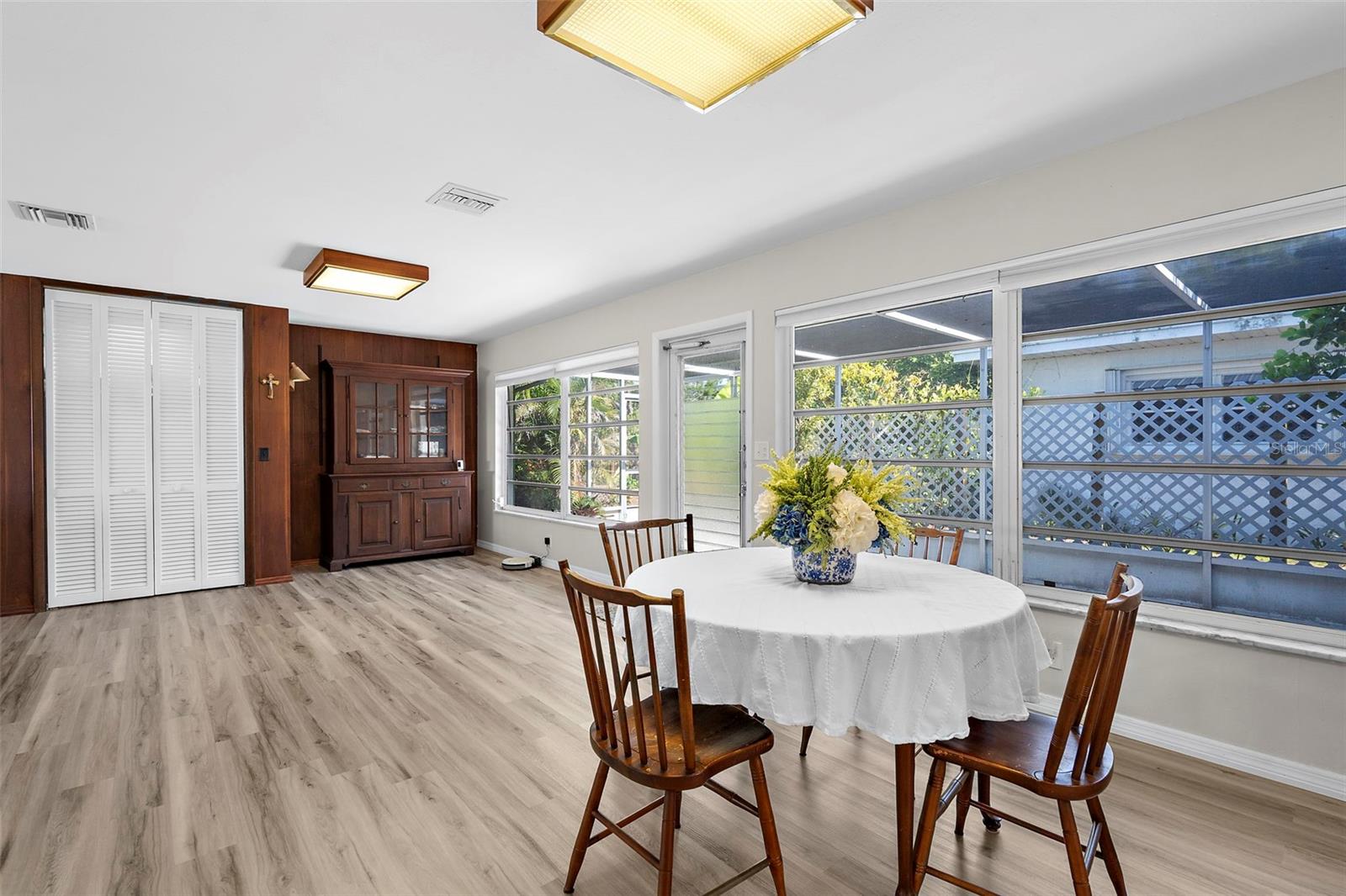 Image 16 of 42 For 600 Alhambra Road
