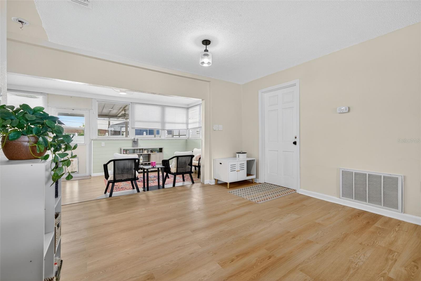 Image 23 of 66 For 807 Melody Lane