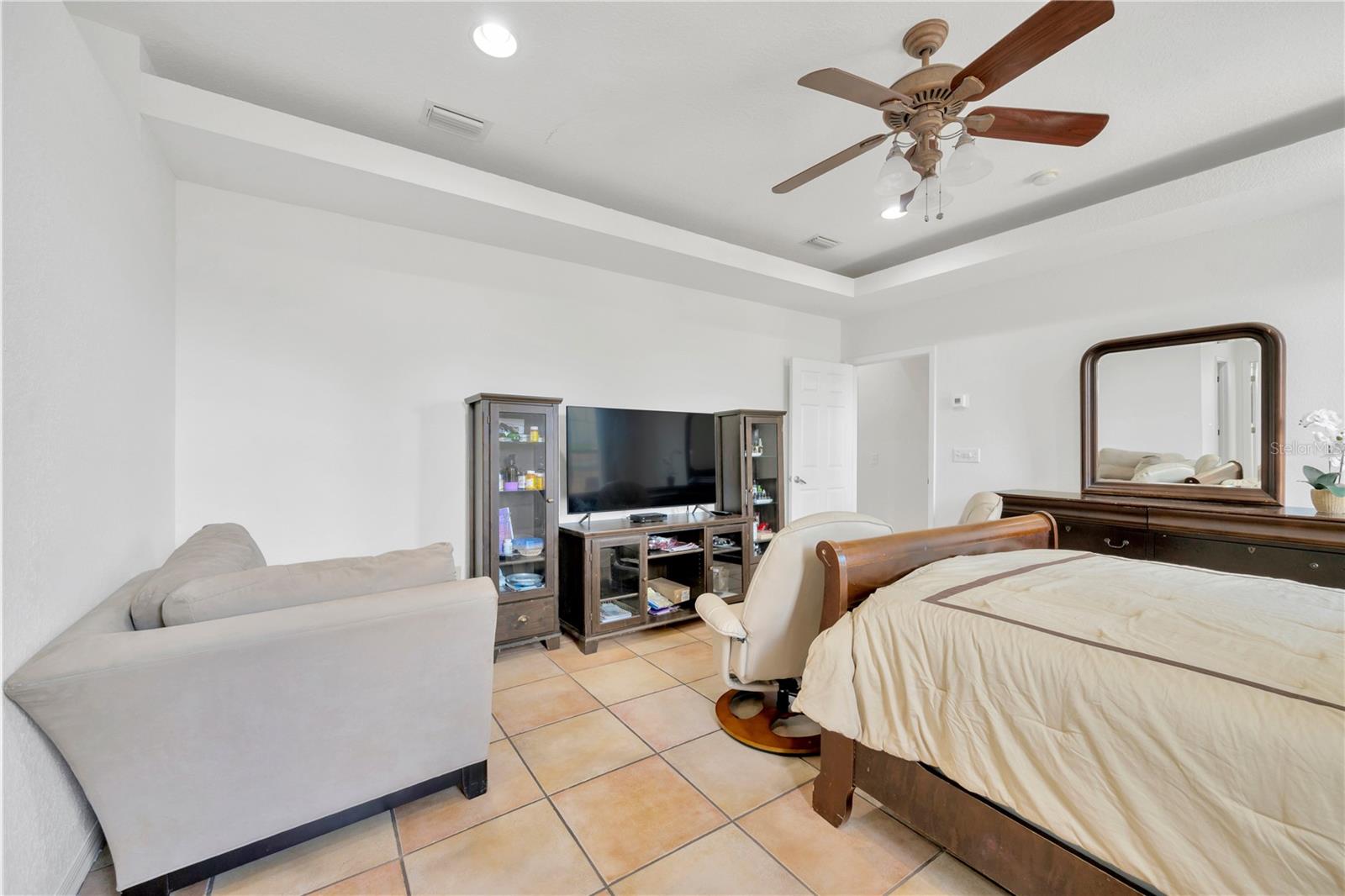Image 17 of 44 For 8223 Constance Drive