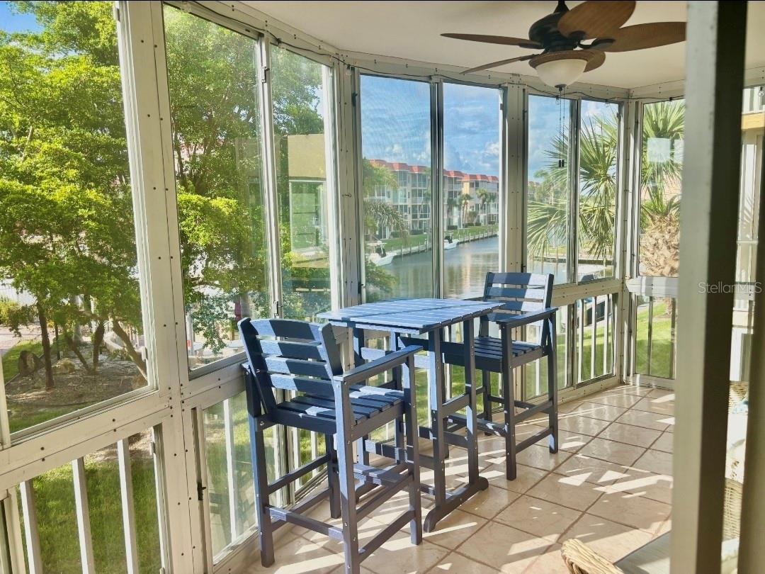 Image 6 of 37 For 1215 Portofino Drive 202