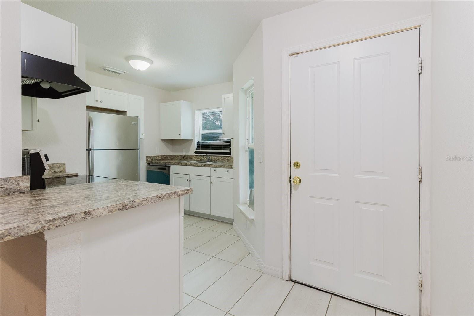 Image 10 of 37 For 5723 5th Street E