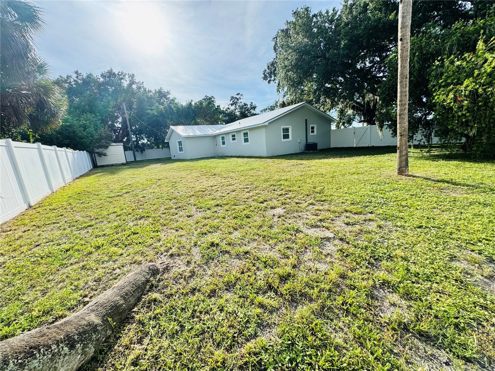 Image 17 of 20 For 7013 Symmes Road