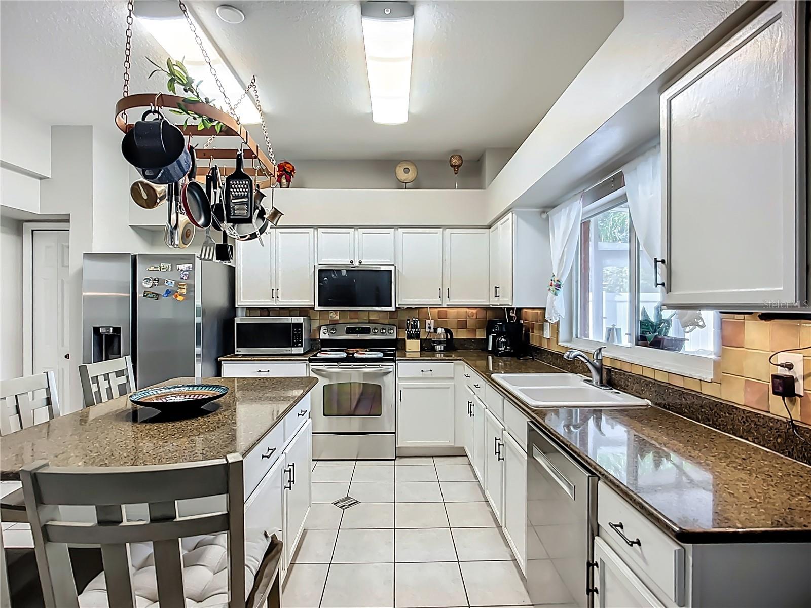 Image 17 of 49 For 11014 Sailbrooke Drive