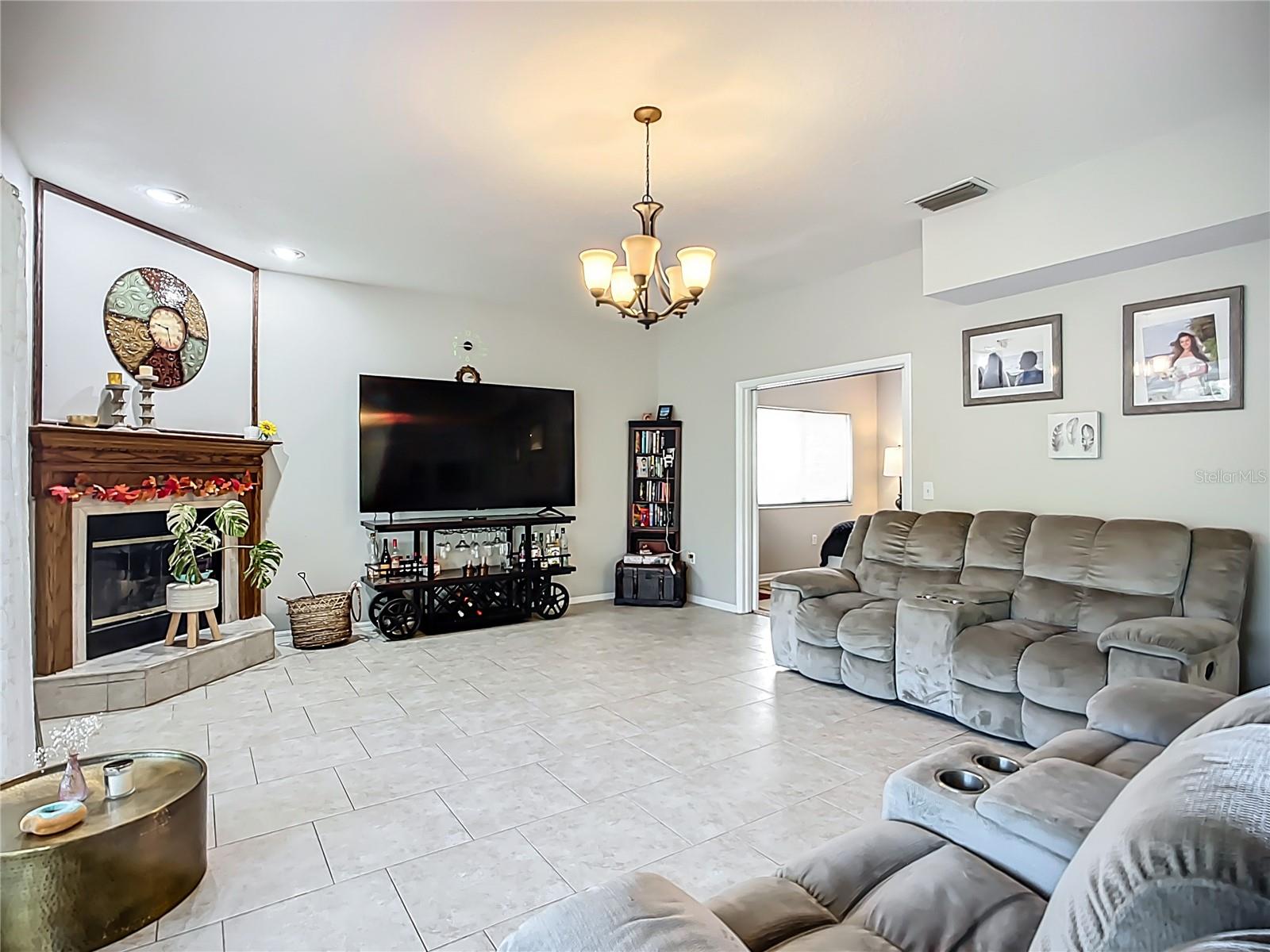 Image 20 of 49 For 11014 Sailbrooke Drive