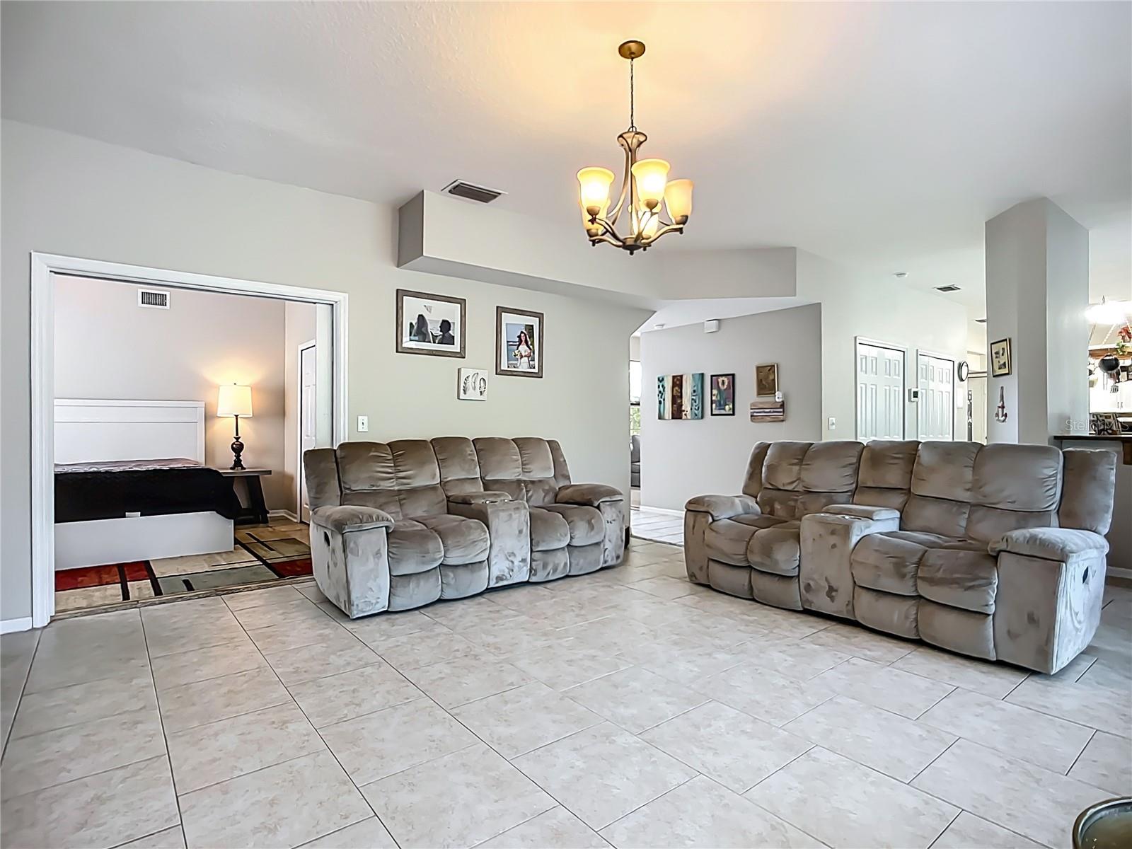 Image 21 of 49 For 11014 Sailbrooke Drive