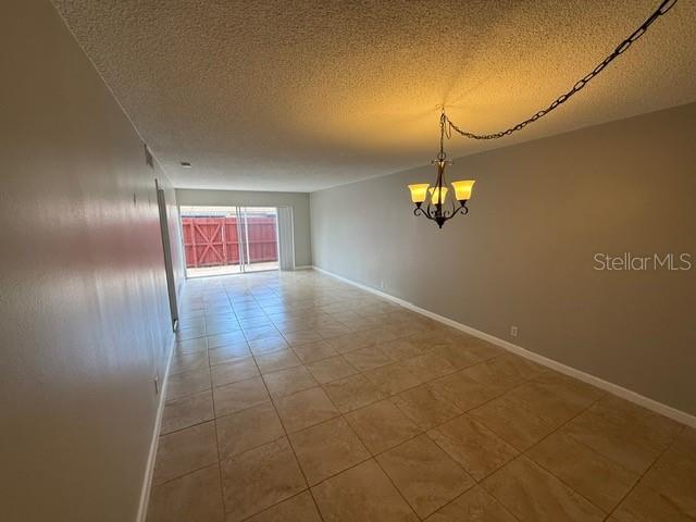 Image 12 of 24 For 2763 Woodgate Lane 111