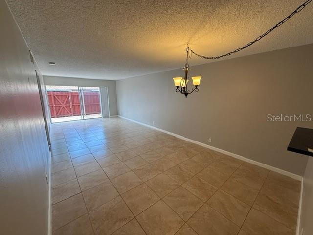 Image 17 of 24 For 2763 Woodgate Lane 111