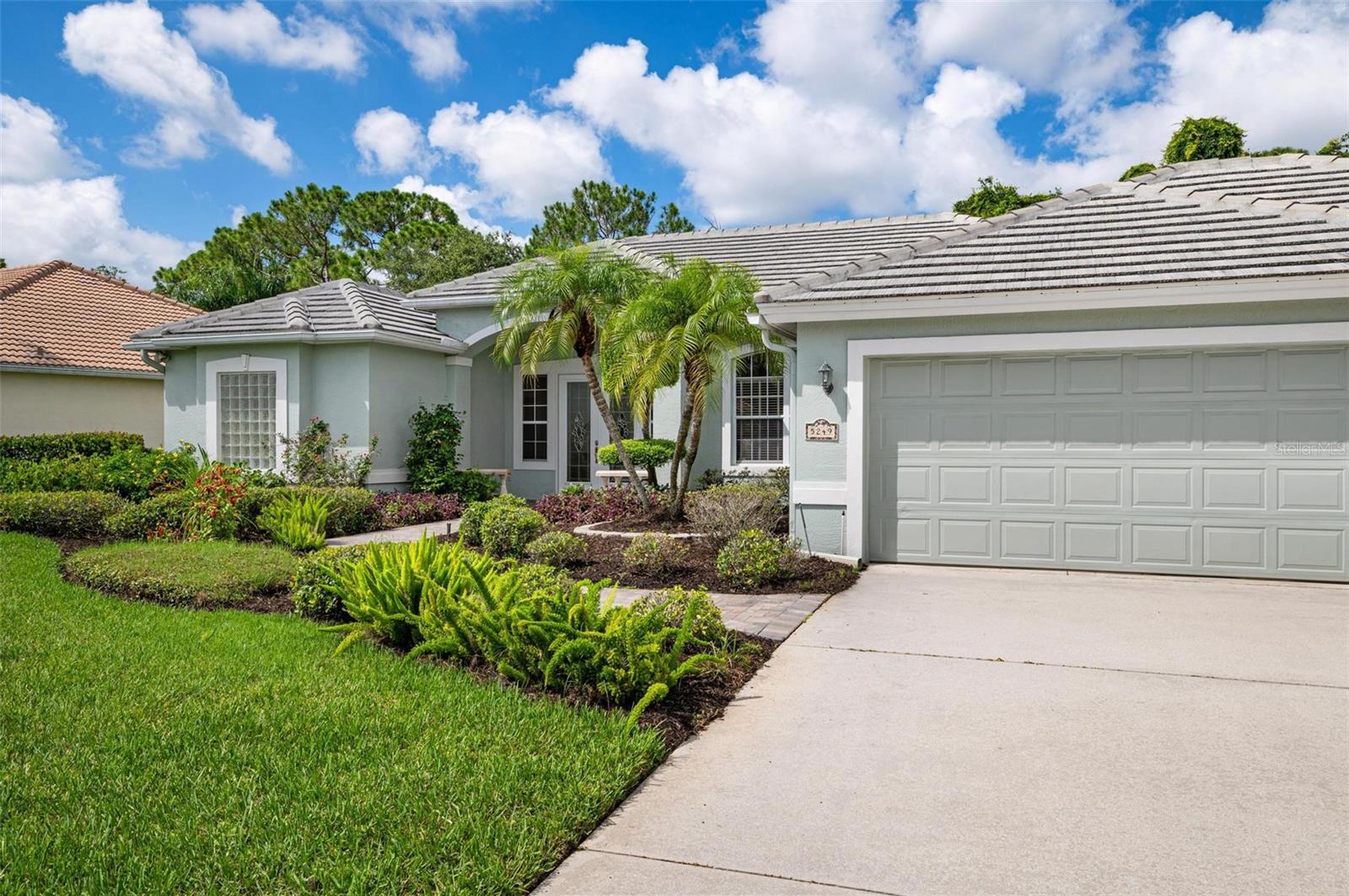 Image 13 of 21 For 5249 Far Oak Circle
