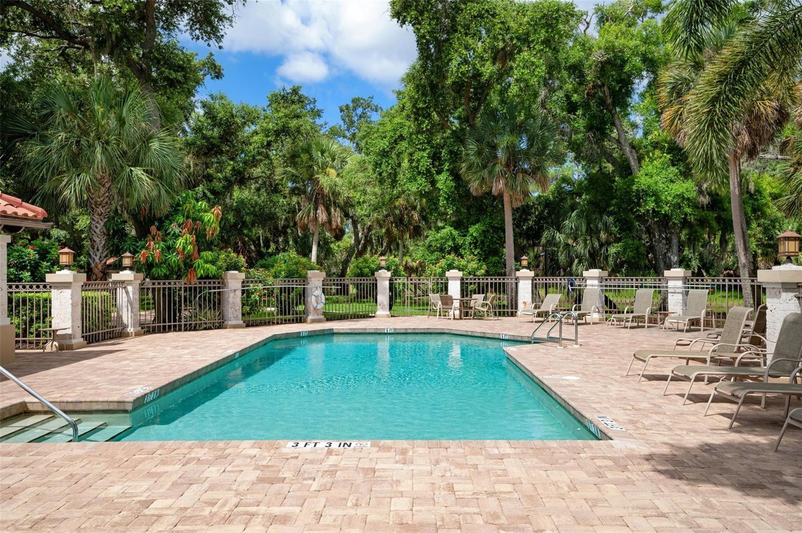 Image 17 of 21 For 5249 Far Oak Circle
