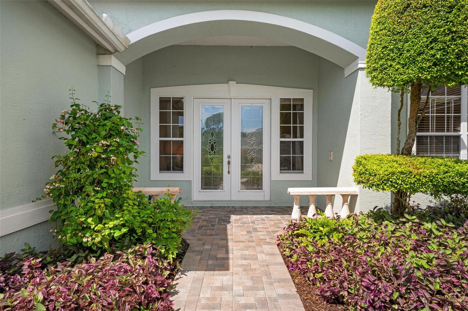 Image 4 of 21 For 5249 Far Oak Circle