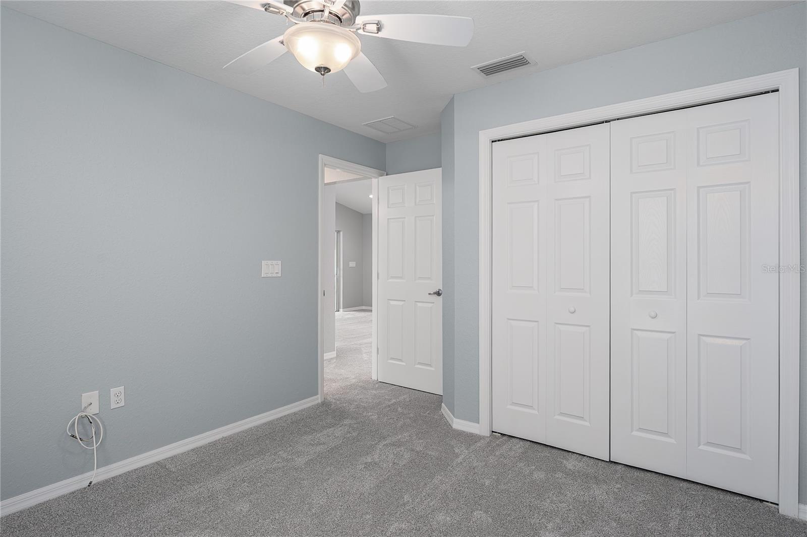 Image 16 of 32 For 2223 11th Avenue E