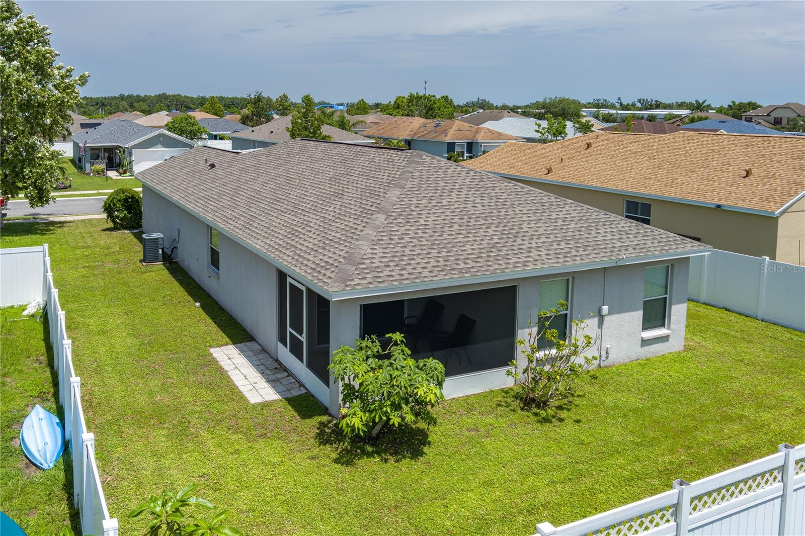 Image 29 of 32 For 2223 11th Avenue E