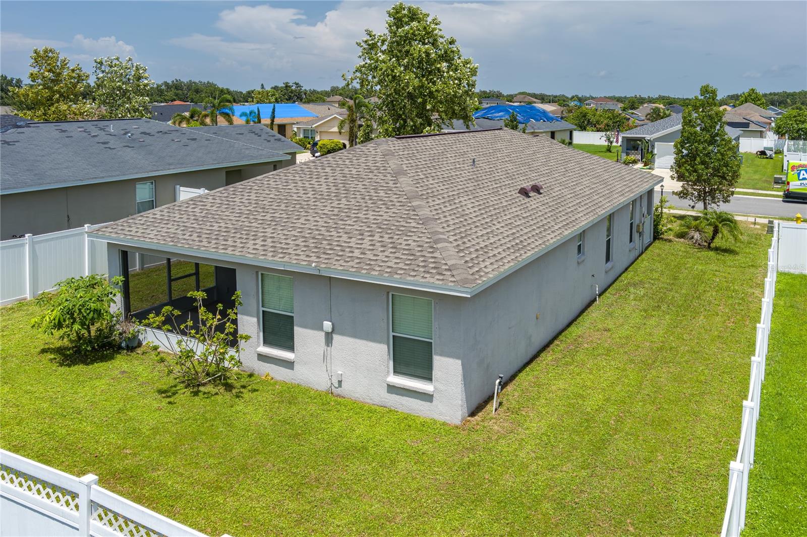 Image 31 of 32 For 2223 11th Avenue E