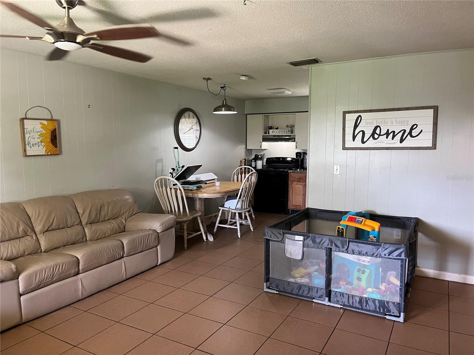 Image 3 of 17 For 4007 7th Street E