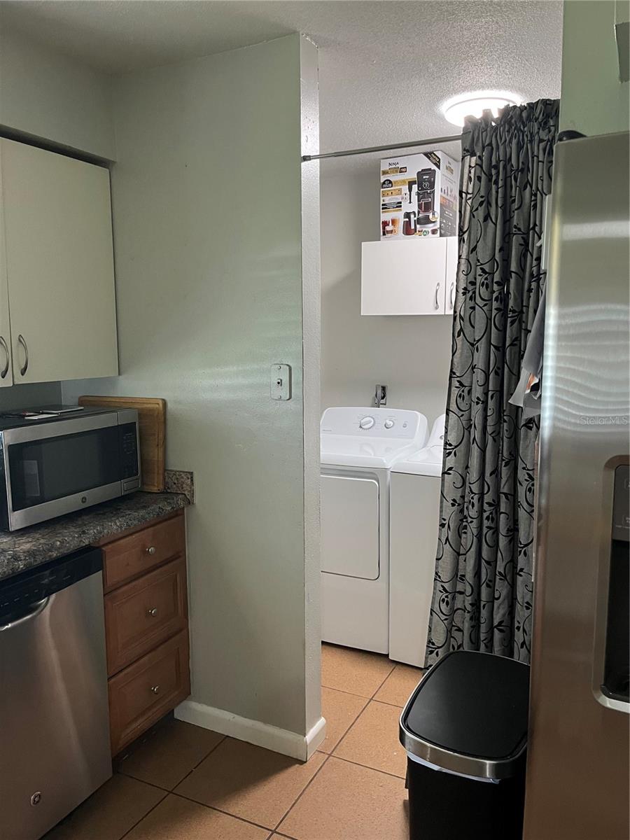 Image 8 of 17 For 4007 7th Street E