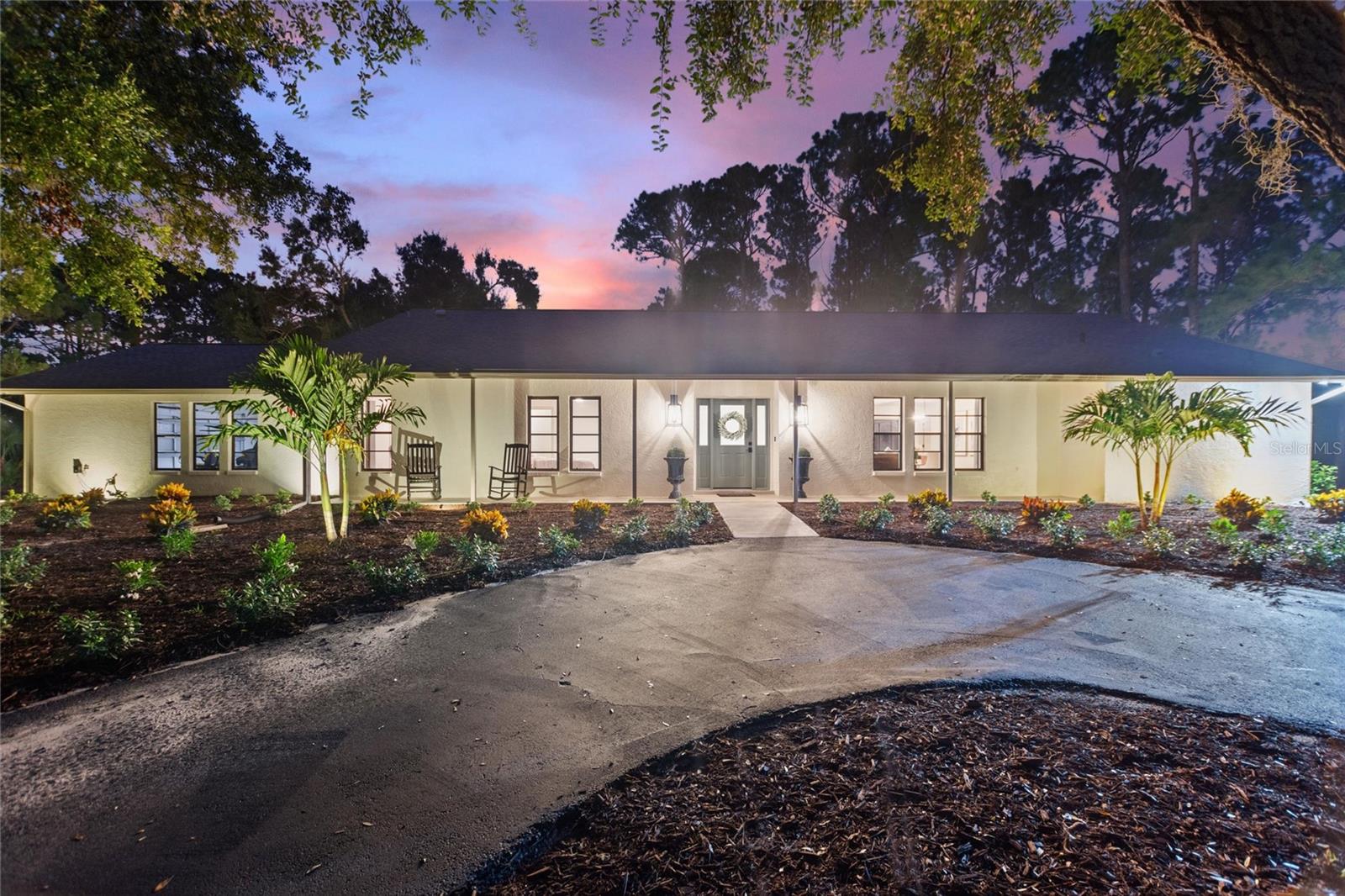 Image 5 of 76 For 1429 Ranchero Drive