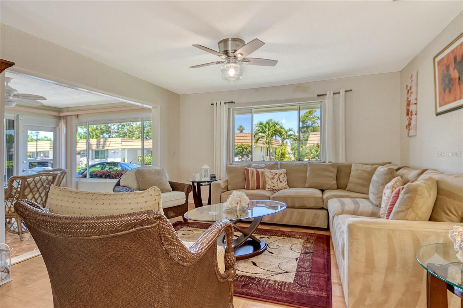 Image 9 of 90 For 2308 Waterbluff Place V304