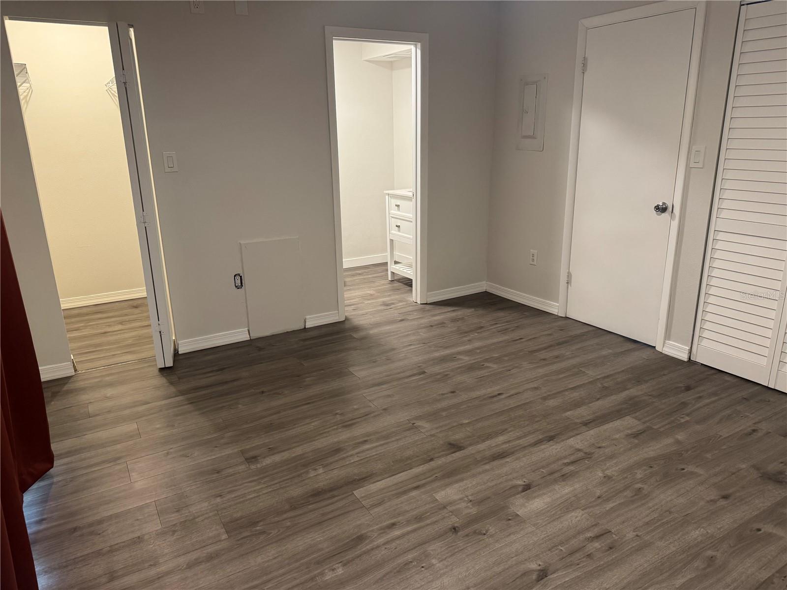 Image 4 of 5 For 4503 3rd Street Circle W 266