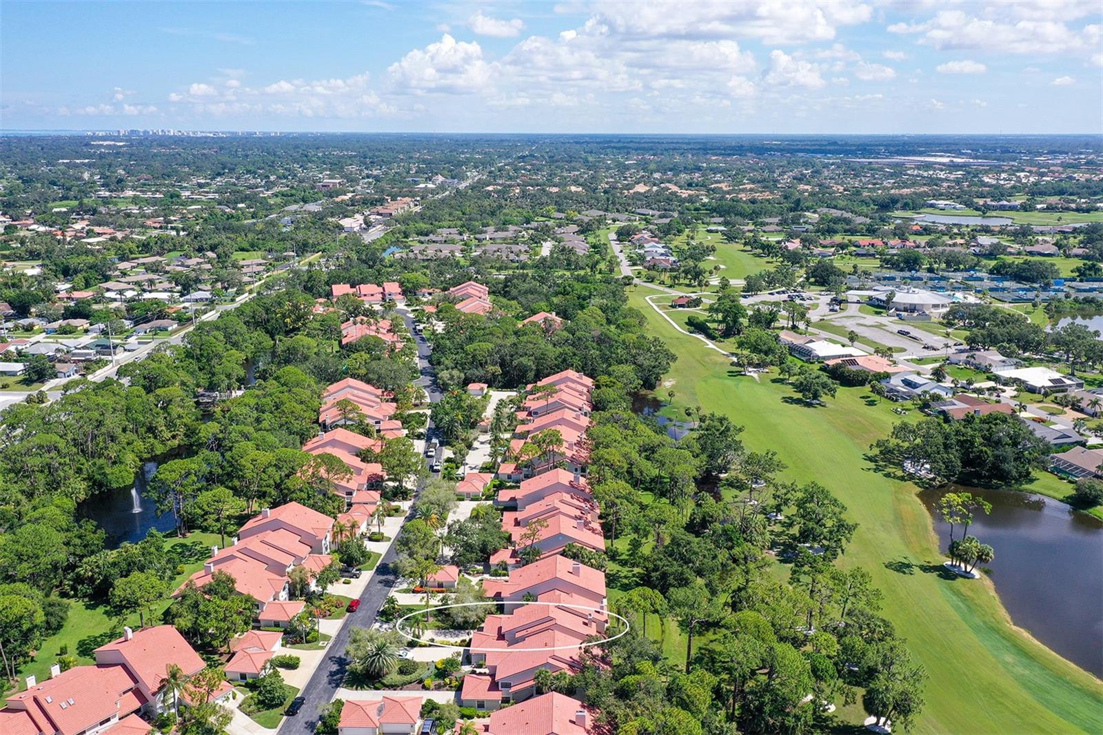Image 4 of 54 For 7743 Fairway Woods Drive 1002