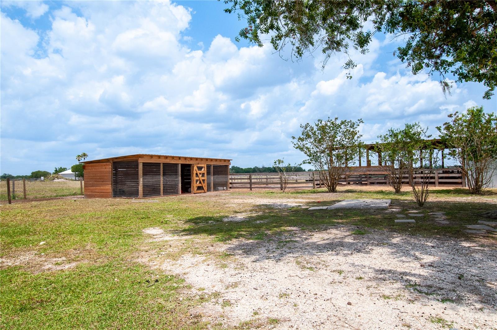 Image 14 of 90 For 2288 Brownville Street