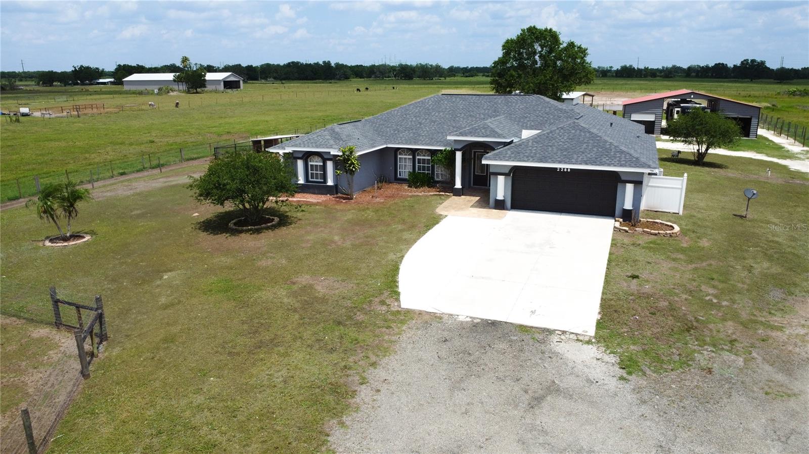 Image 2 of 90 For 2288 Brownville Street