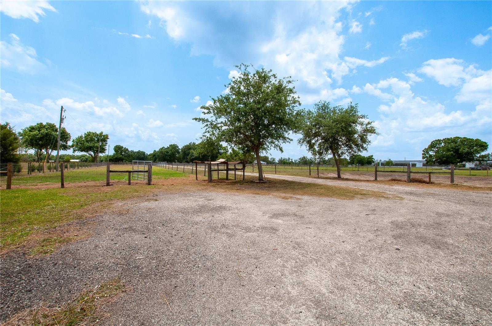 Image 8 of 90 For 2288 Brownville Street