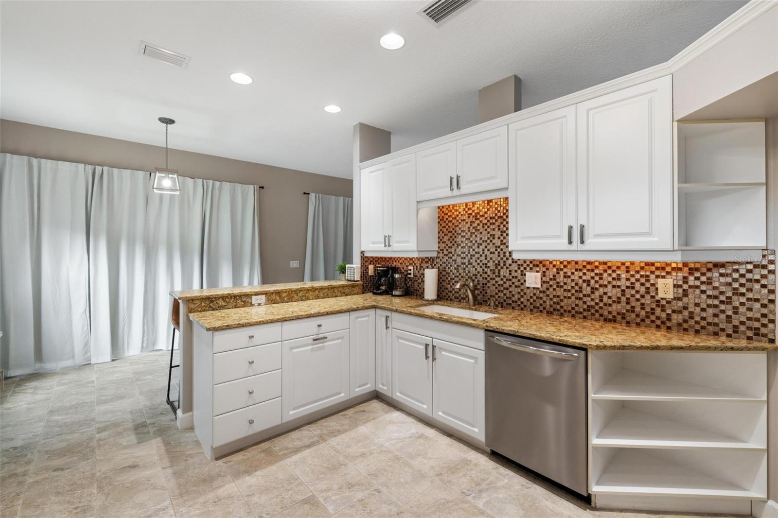 Image 21 of 64 For 4360 Iola Drive