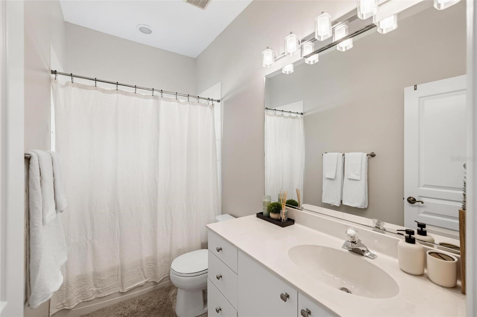 Image 45 of 64 For 4360 Iola Drive