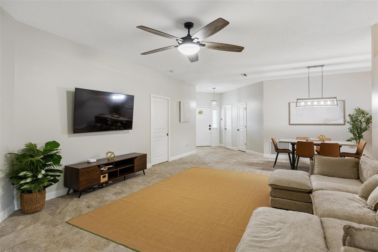 Image 8 of 64 For 4360 Iola Drive