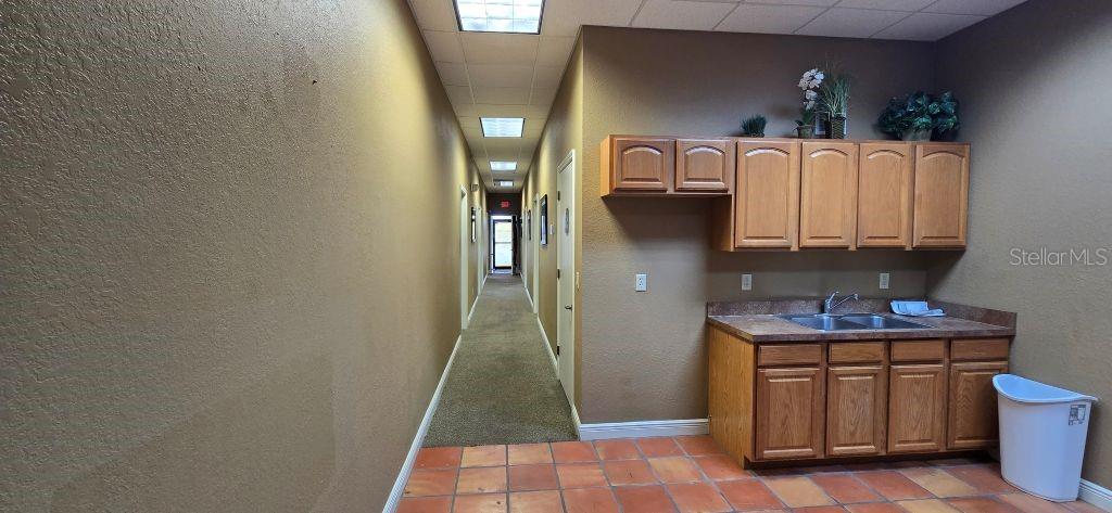 Listing photo id 9 for 13191 Starkey Road 11