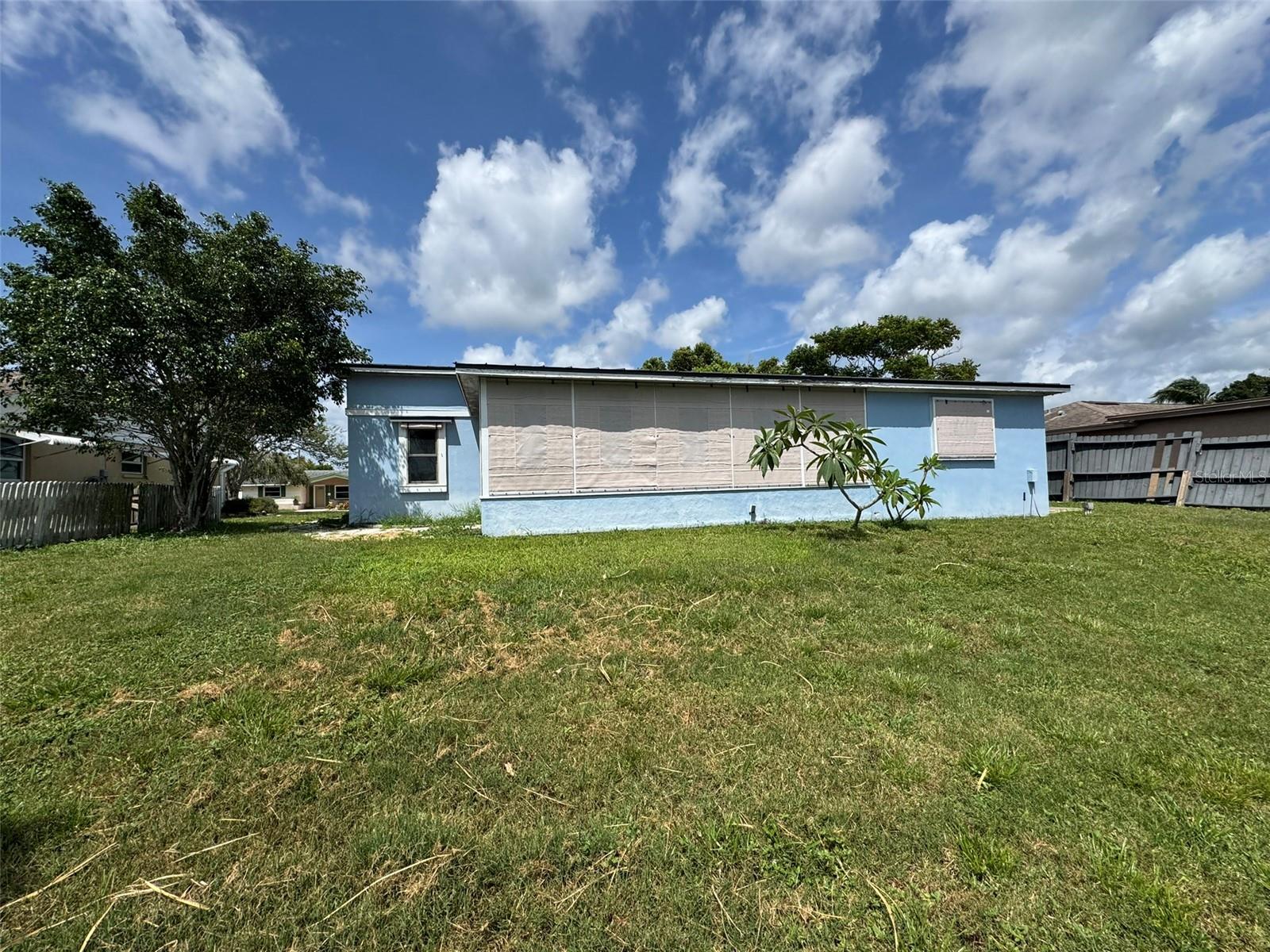 Image 13 of 56 For 1061 Rushmore Drive