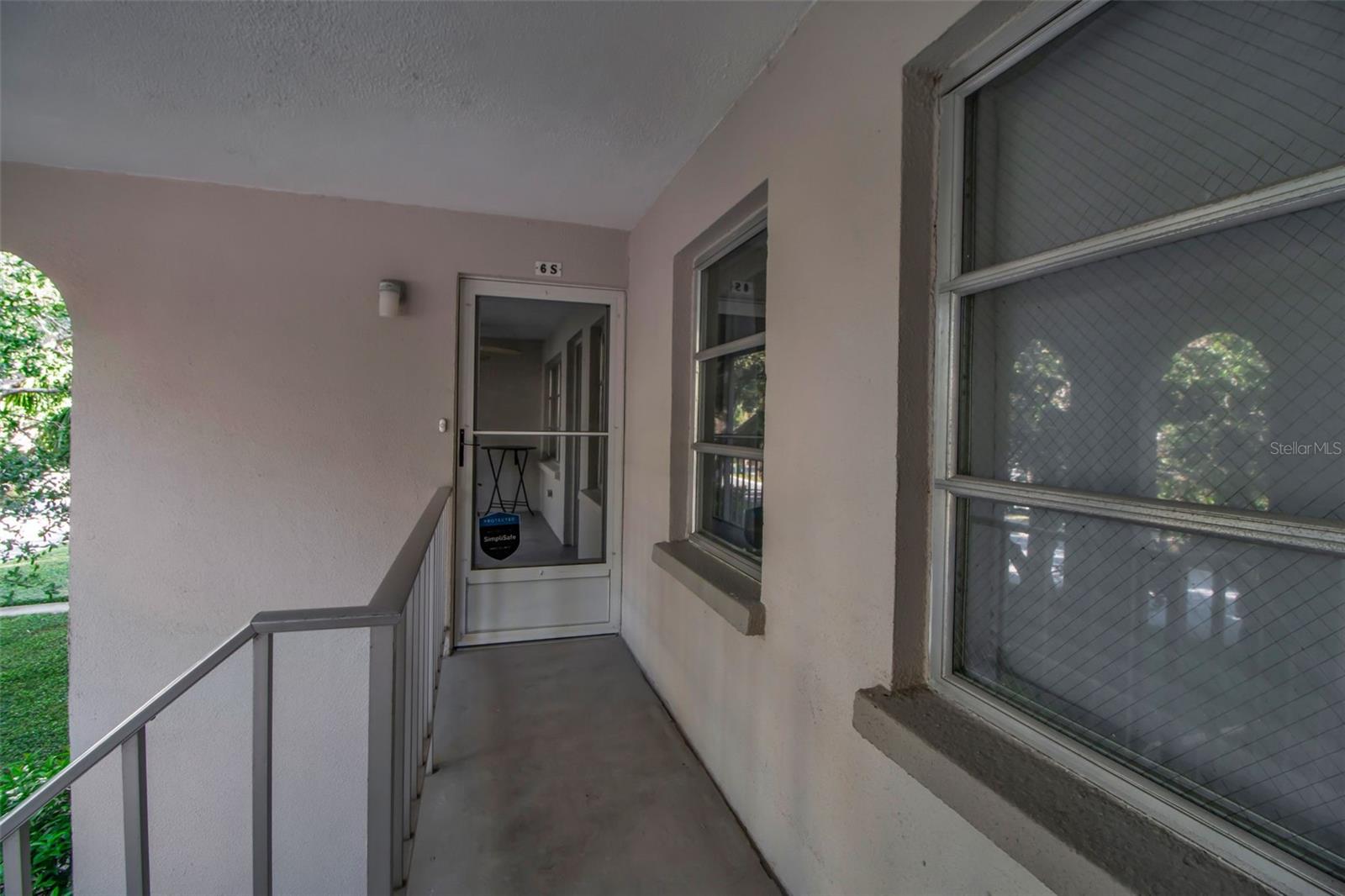 Image 11 of 40 For 3745 Almeria Avenue 6s