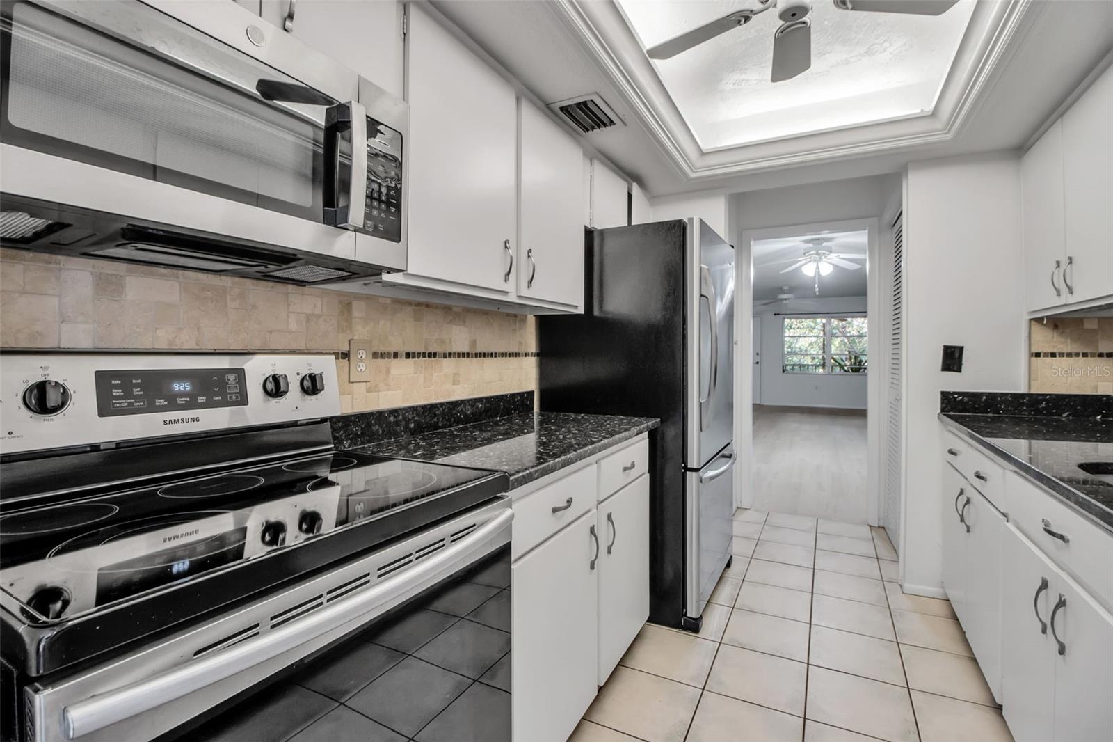 Image 26 of 40 For 3745 Almeria Avenue 6s